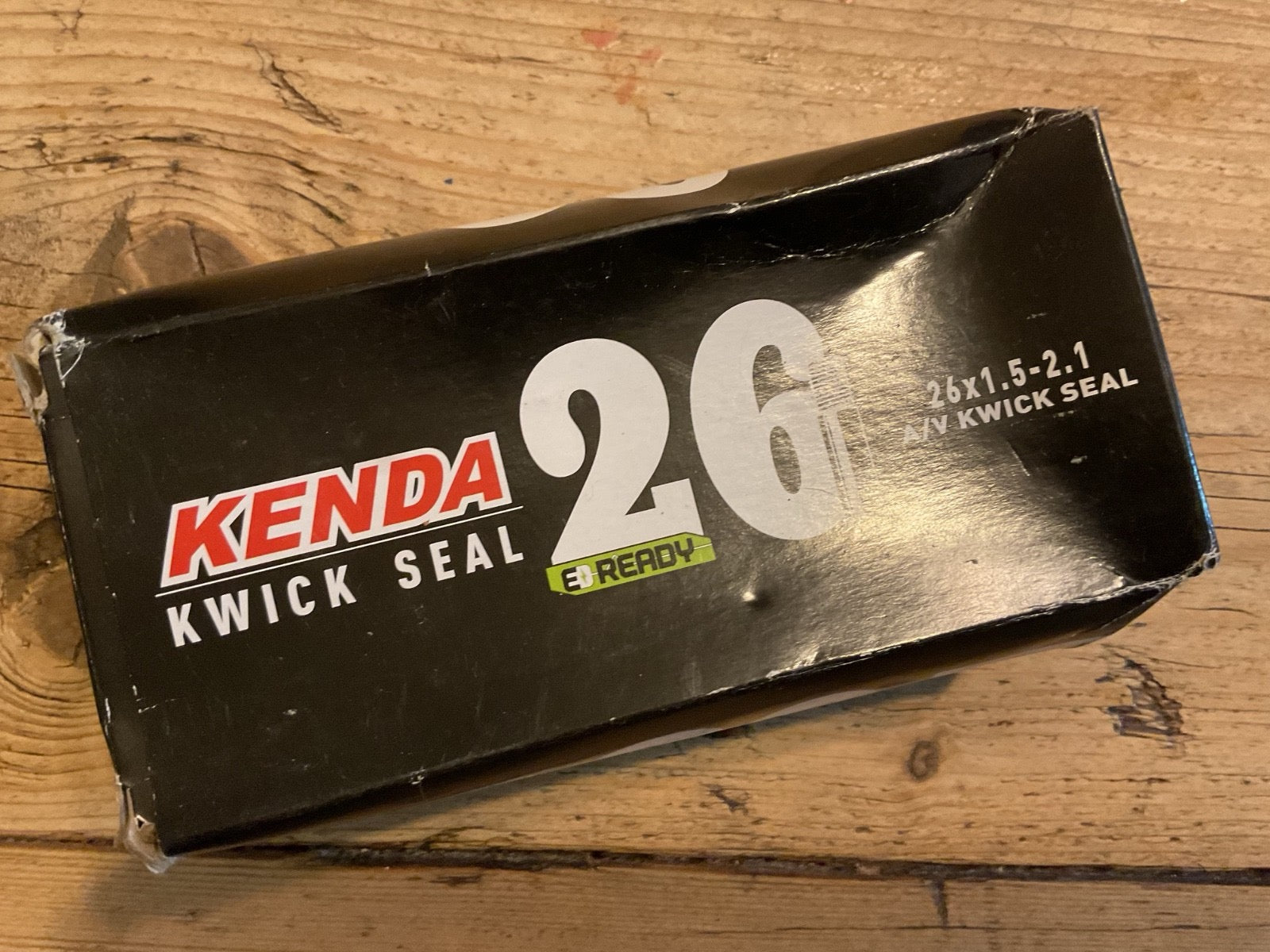 Kenda Kwick Seal 26x1.9/2.1 Inner tube Schrader valve self-sealing