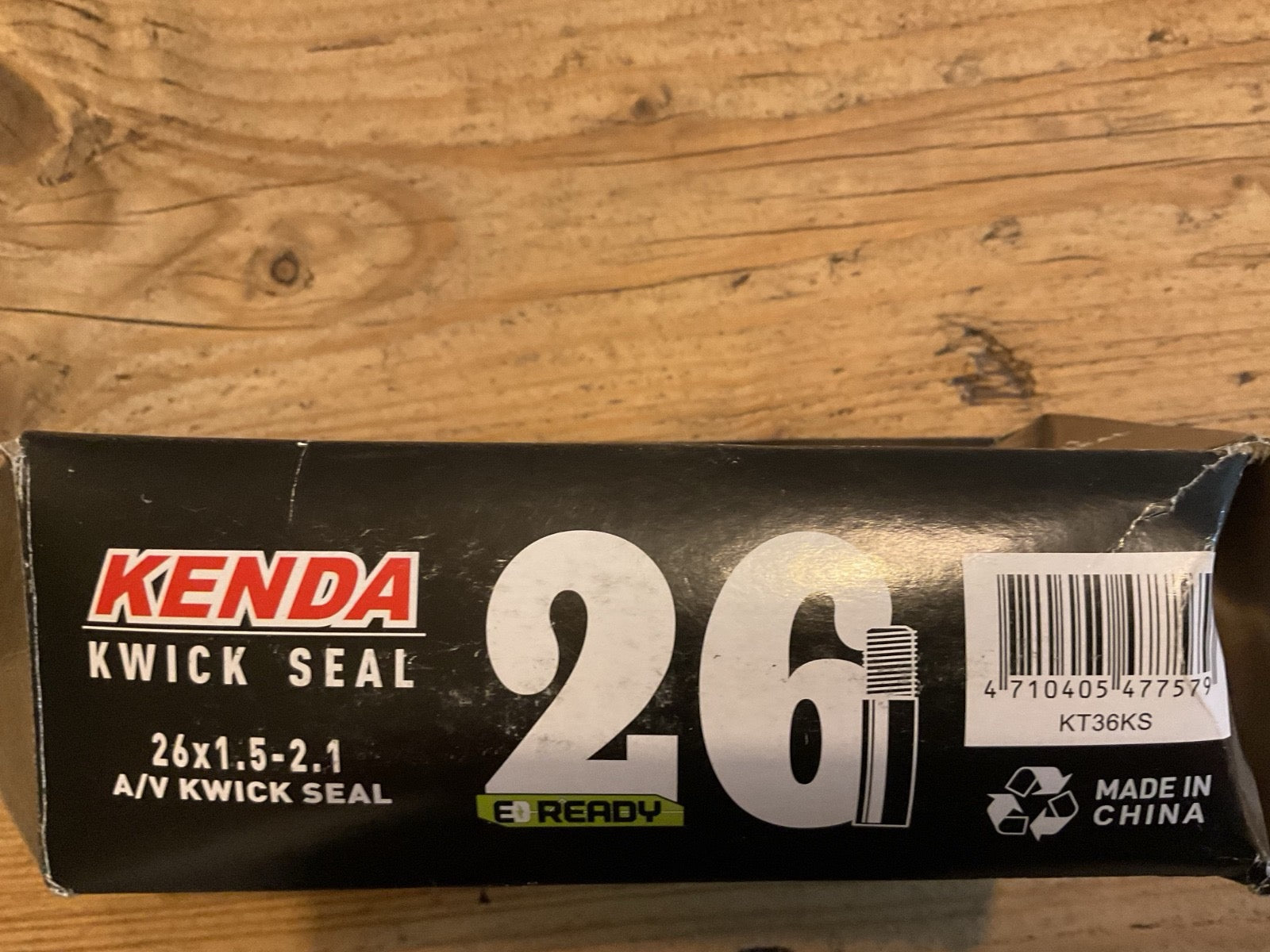 Kenda Kwick Seal 26x1.9/2.1 Inner tube Schrader valve self-sealing