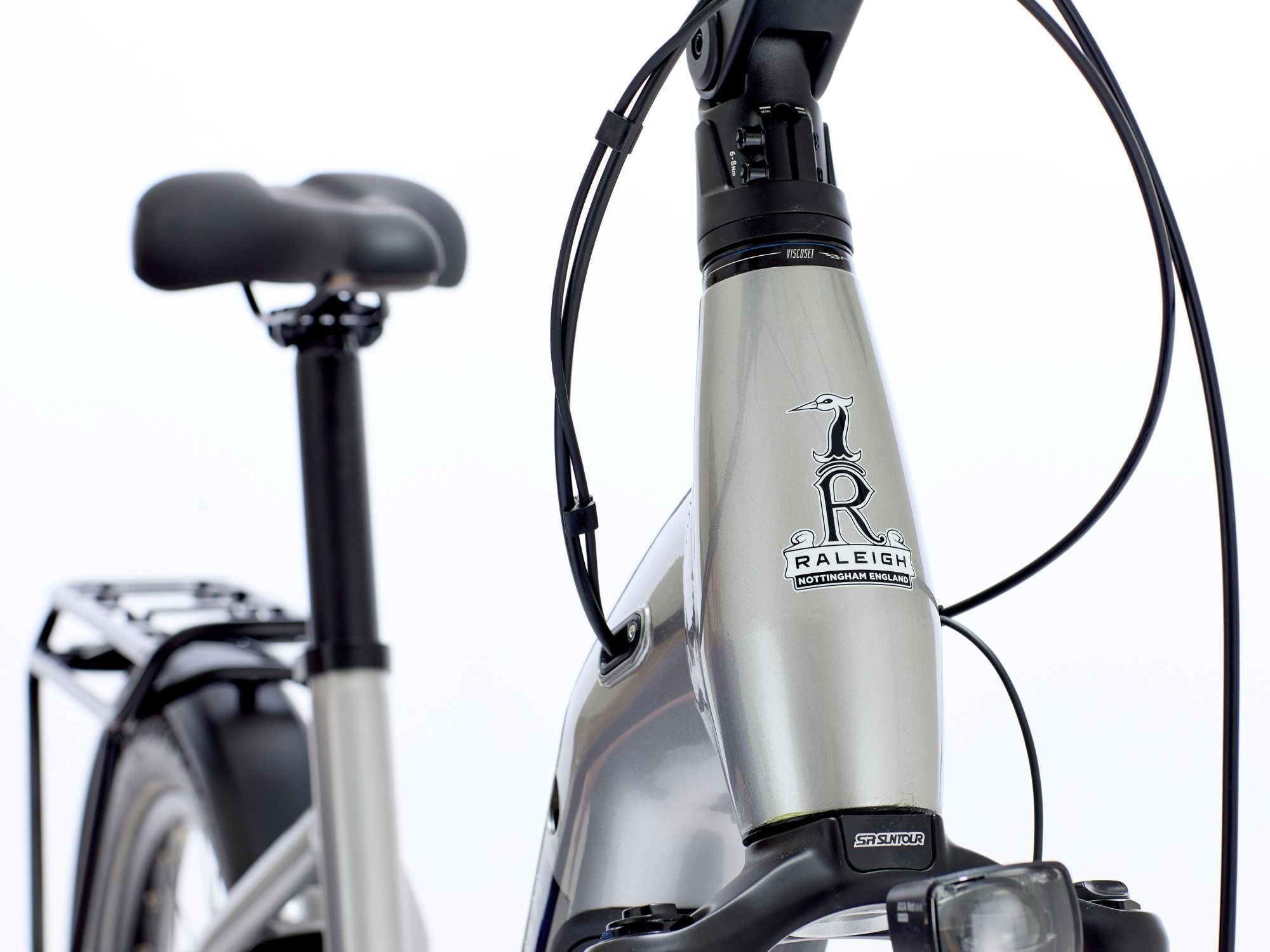 2026 Raleigh Novus Lowstep Platinum Chrome Gloss