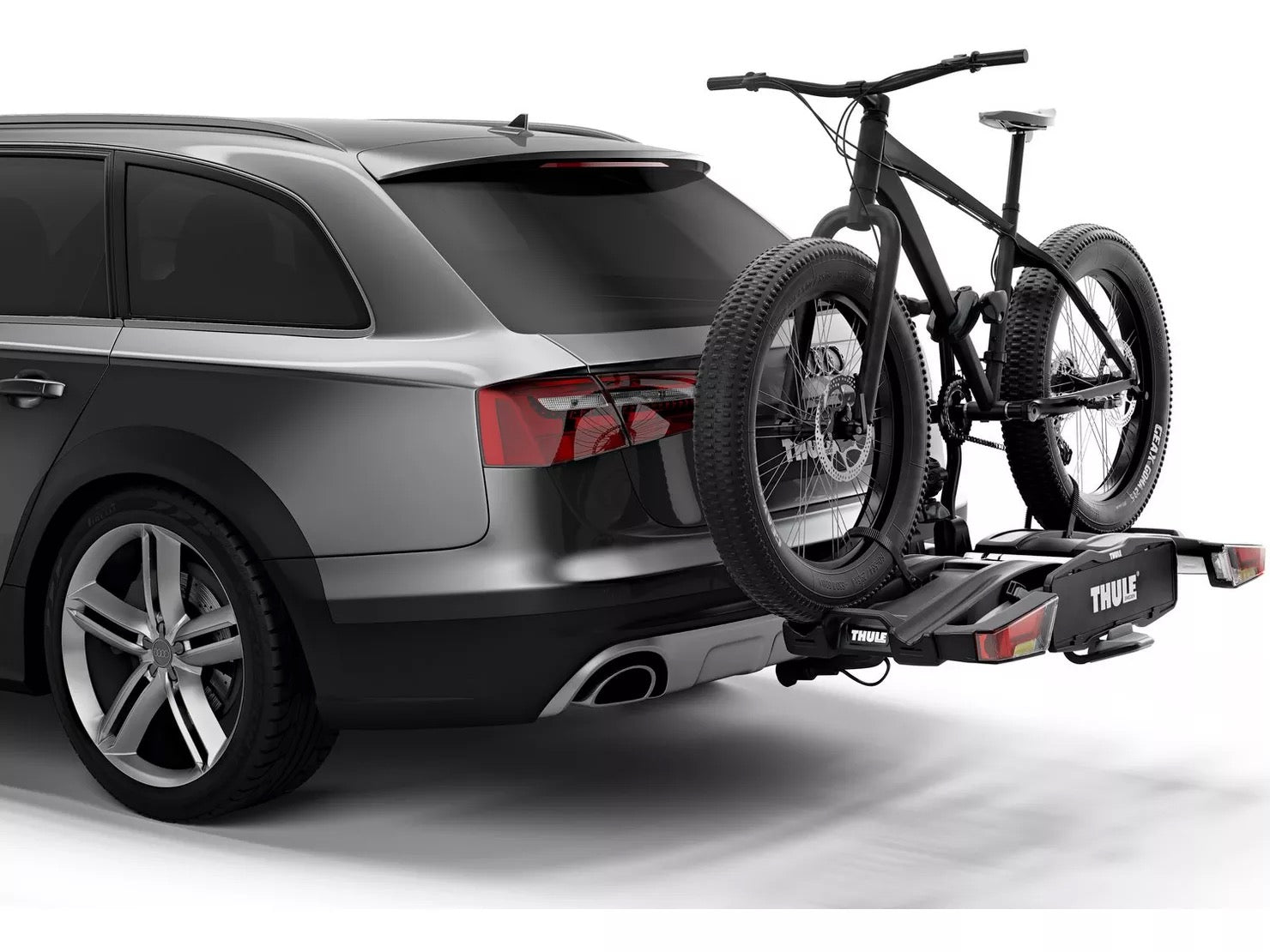 Thule EasyFold XT 2-Bike TowballCcarrier with AcuTight torque knobs 13-pin
