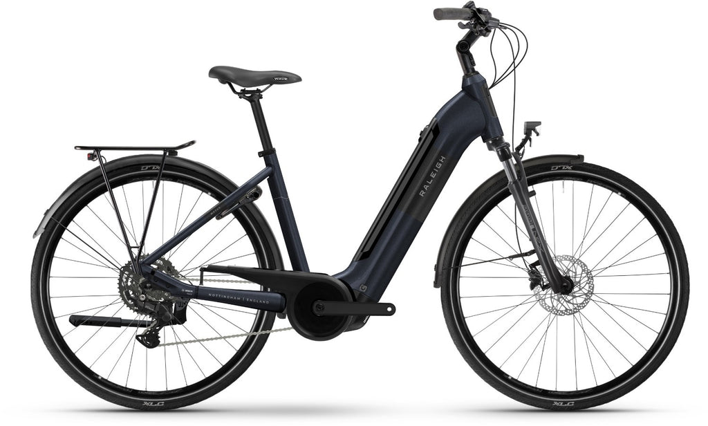 Raleigh Motus Low-Step Electric Bike Bosch Motor In Nightblue Gloss